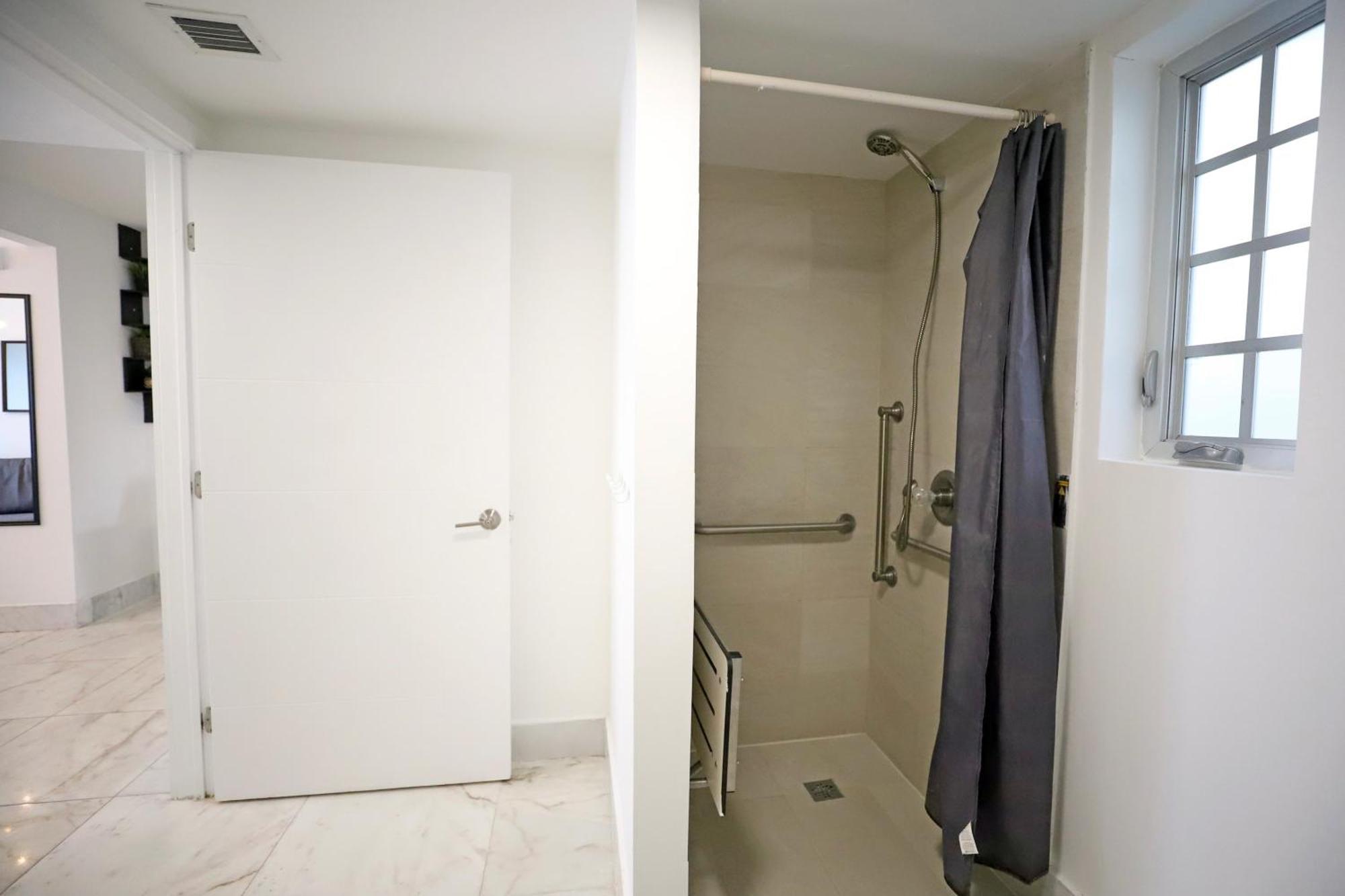 South Beach 2 Bedroom Family Pet Friendly Apartment With Free Parking On Premise Miami Beach Dış mekan fotoğraf