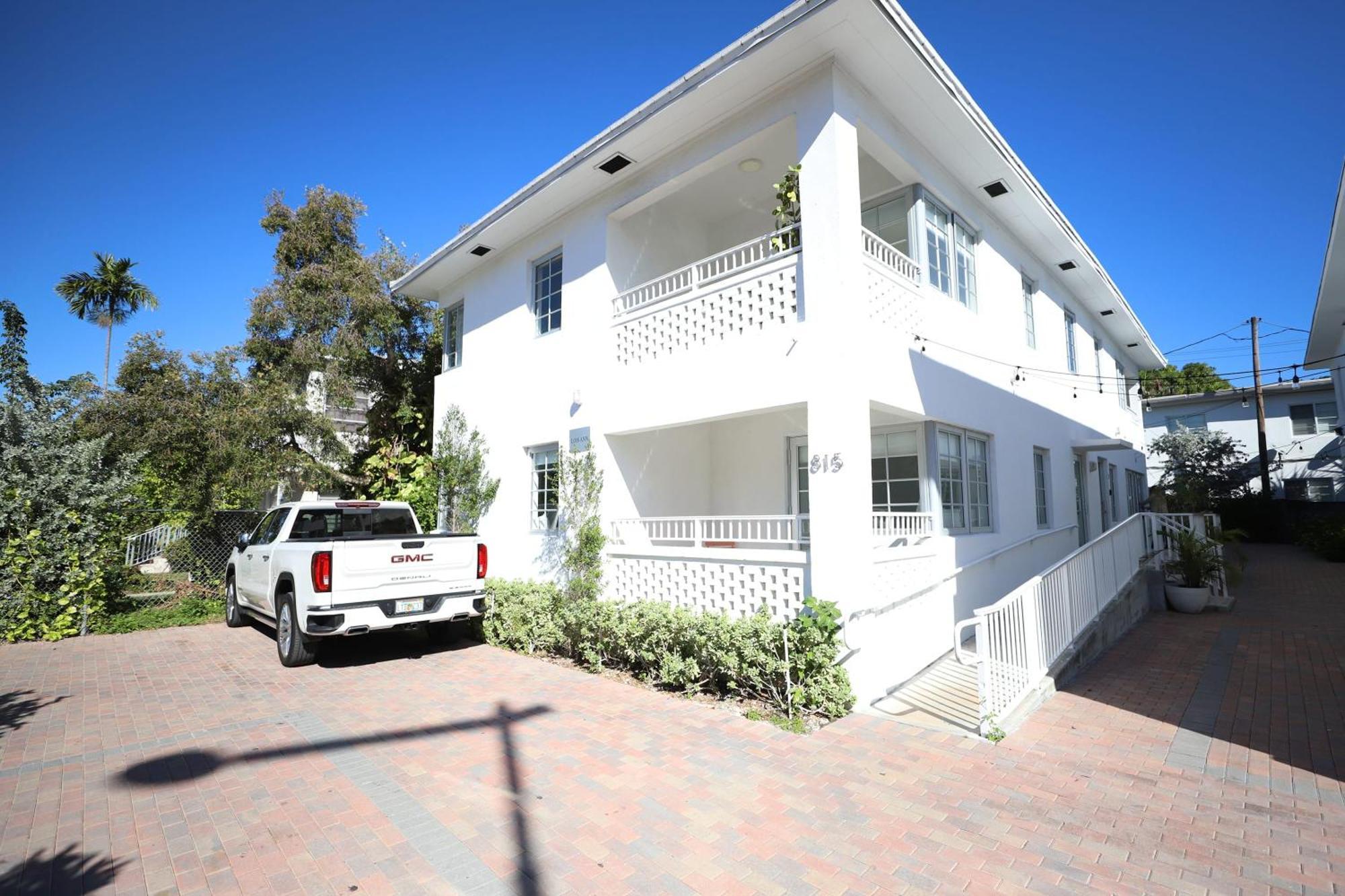 South Beach 2 Bedroom Family Pet Friendly Apartment With Free Parking On Premise Miami Beach Dış mekan fotoğraf